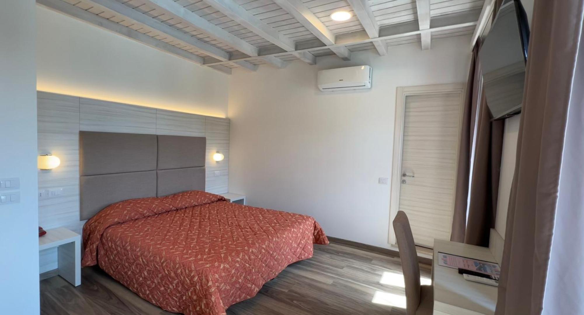 Hotel Palazzina Gargnano Habitación foto